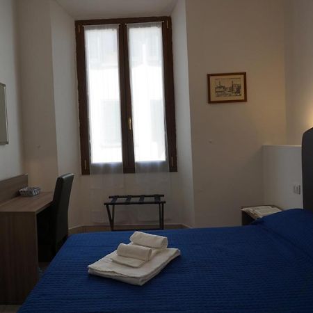 Holiday Rooms Florencia Exterior foto