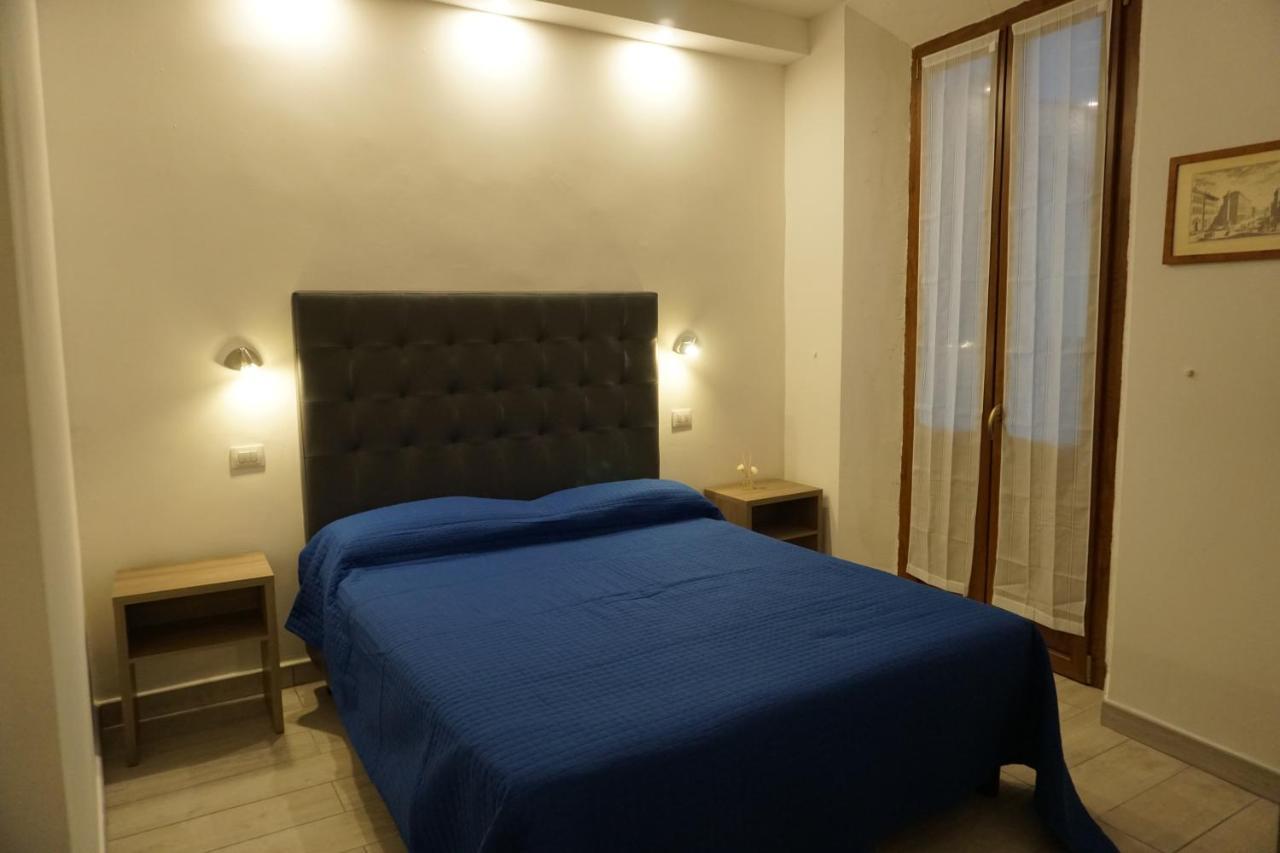 Holiday Rooms Florencia Exterior foto
