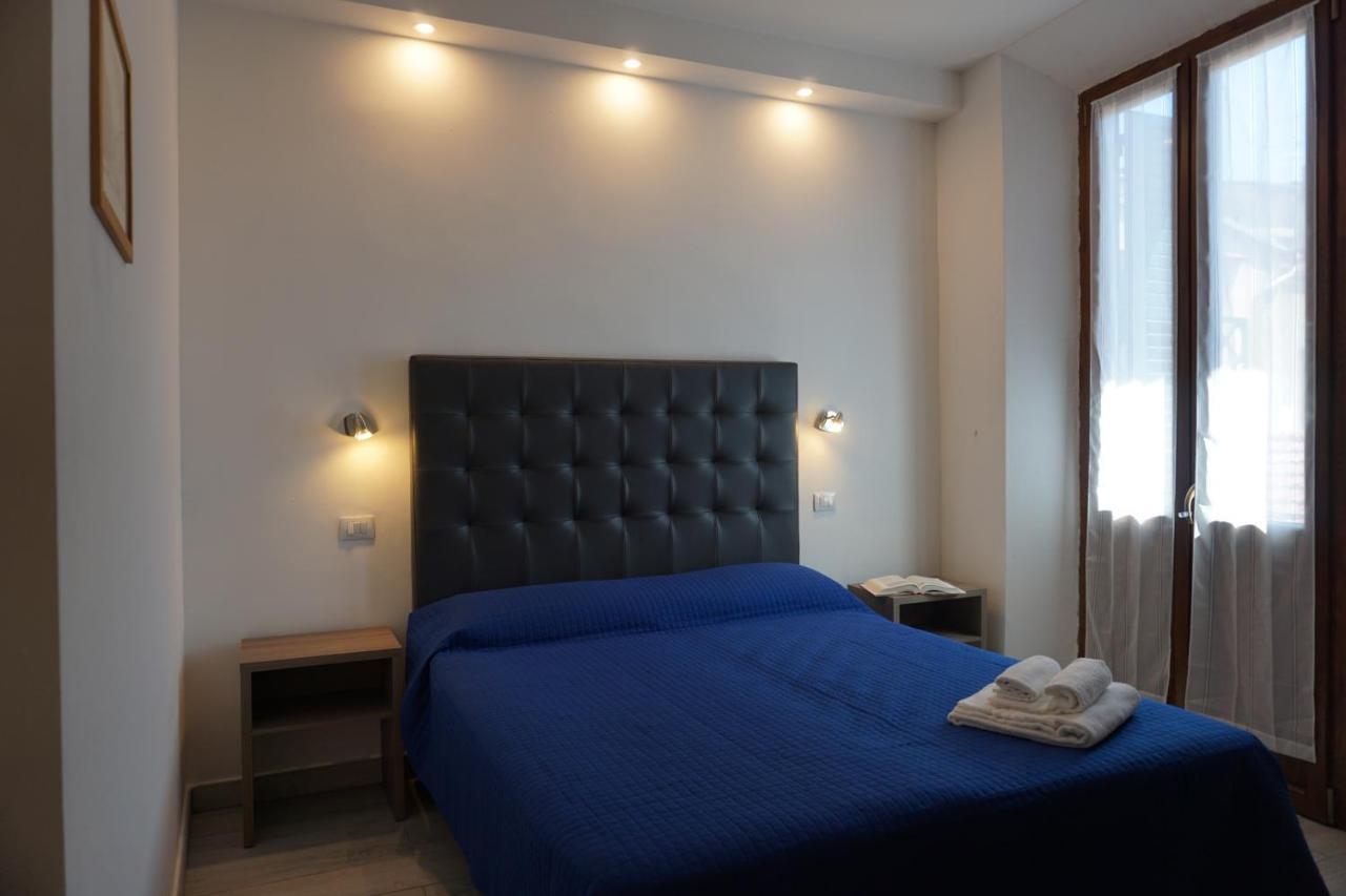 Holiday Rooms Florencia Exterior foto