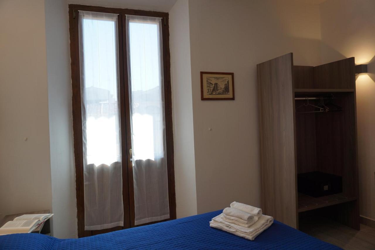 Holiday Rooms Florencia Exterior foto