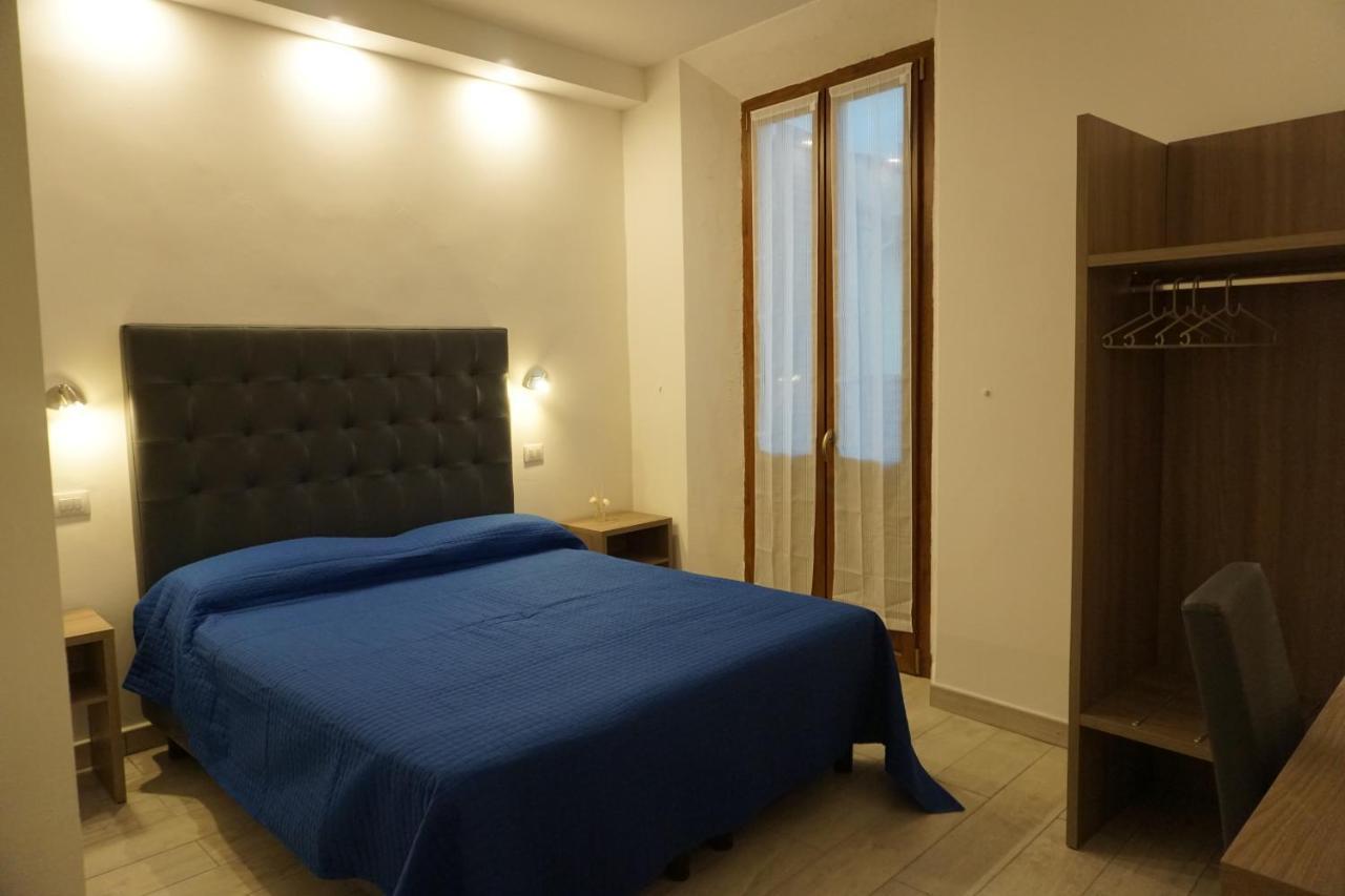 Holiday Rooms Florencia Exterior foto