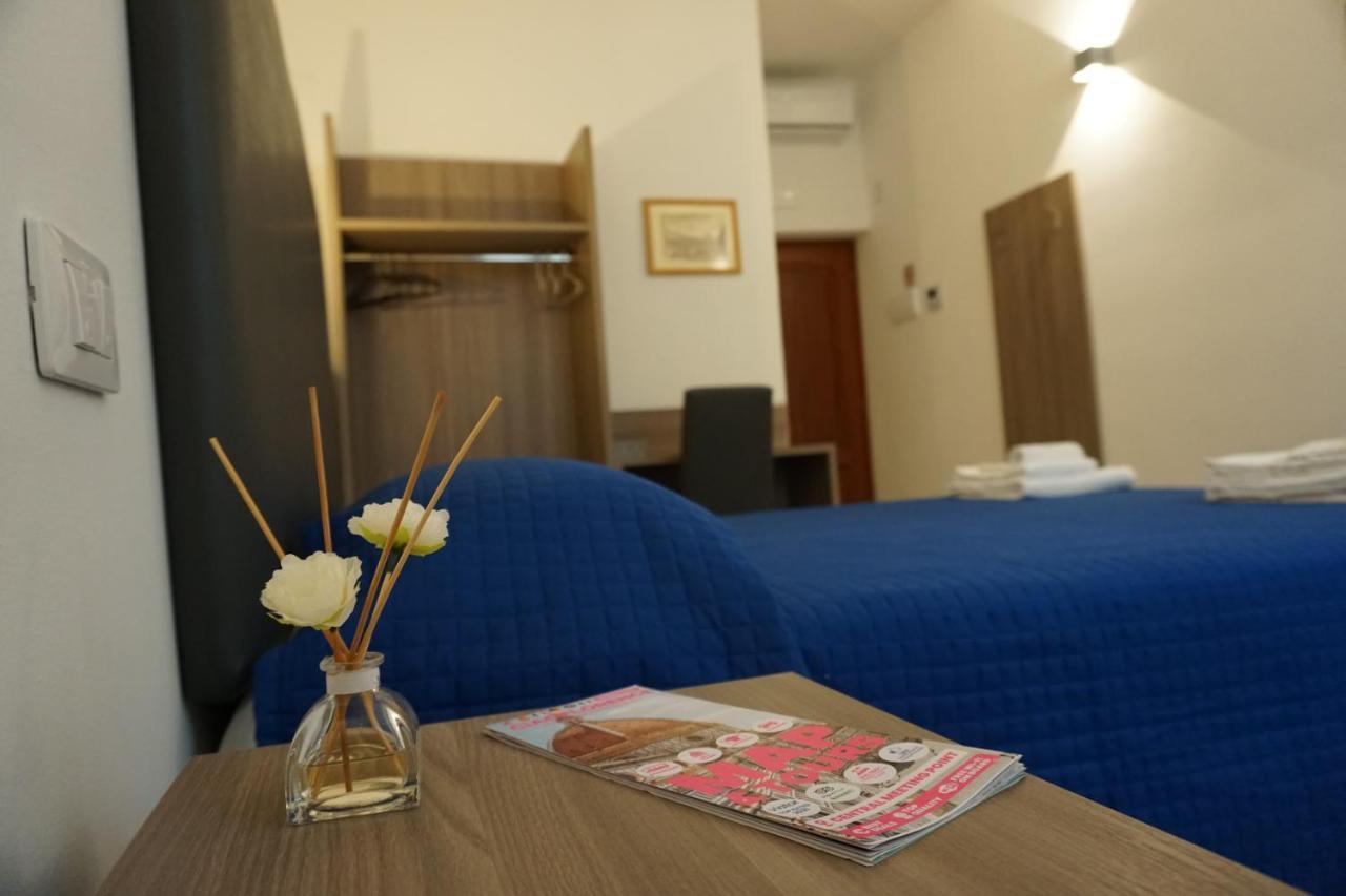 Holiday Rooms Florencia Exterior foto