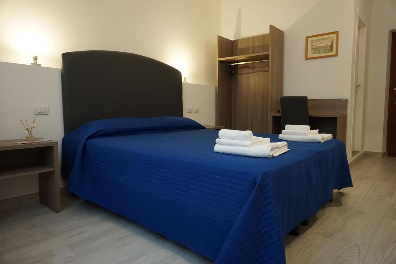 Holiday Rooms Florencia Exterior foto